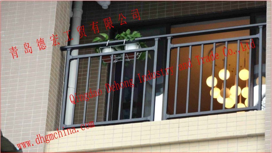 Exterior Wrought Iron Balcony/Iron Railing