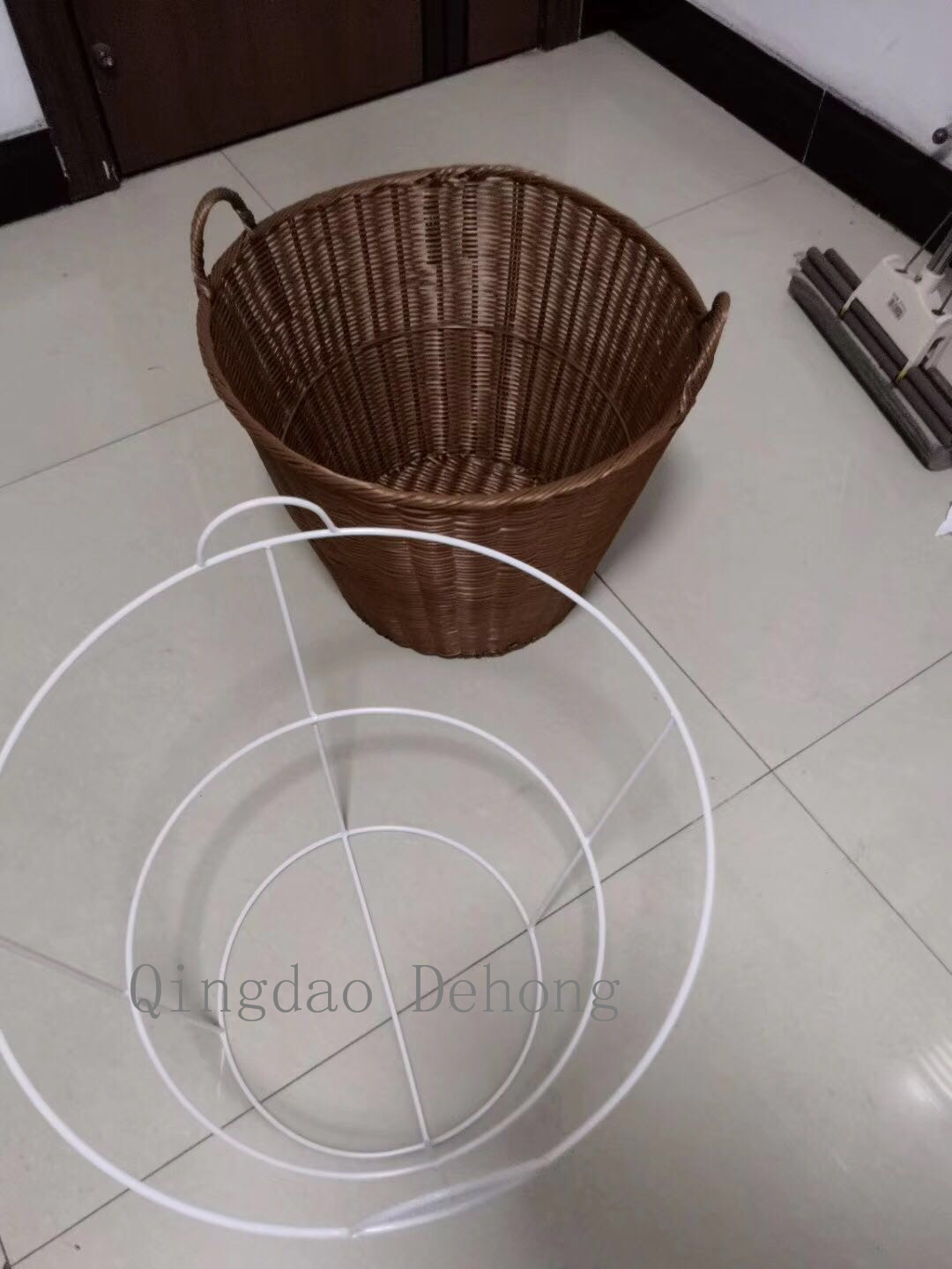 Metal Crafts