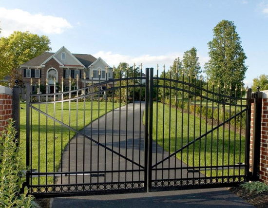 Europen New Simple Style Entrance Driveway Gate