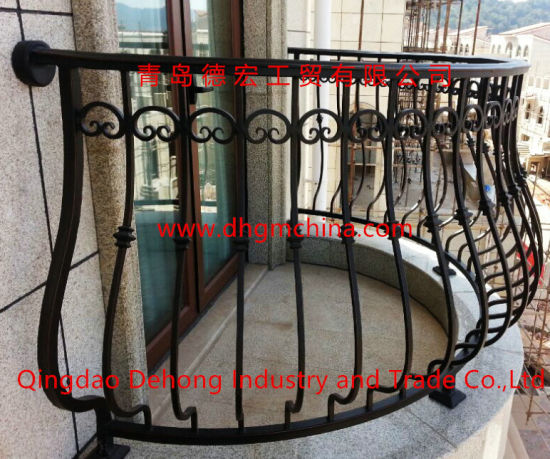 Concise Residential Galvanized Steel Balcony Railing